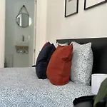 Baixa Chiado Master Gæstehus 3*